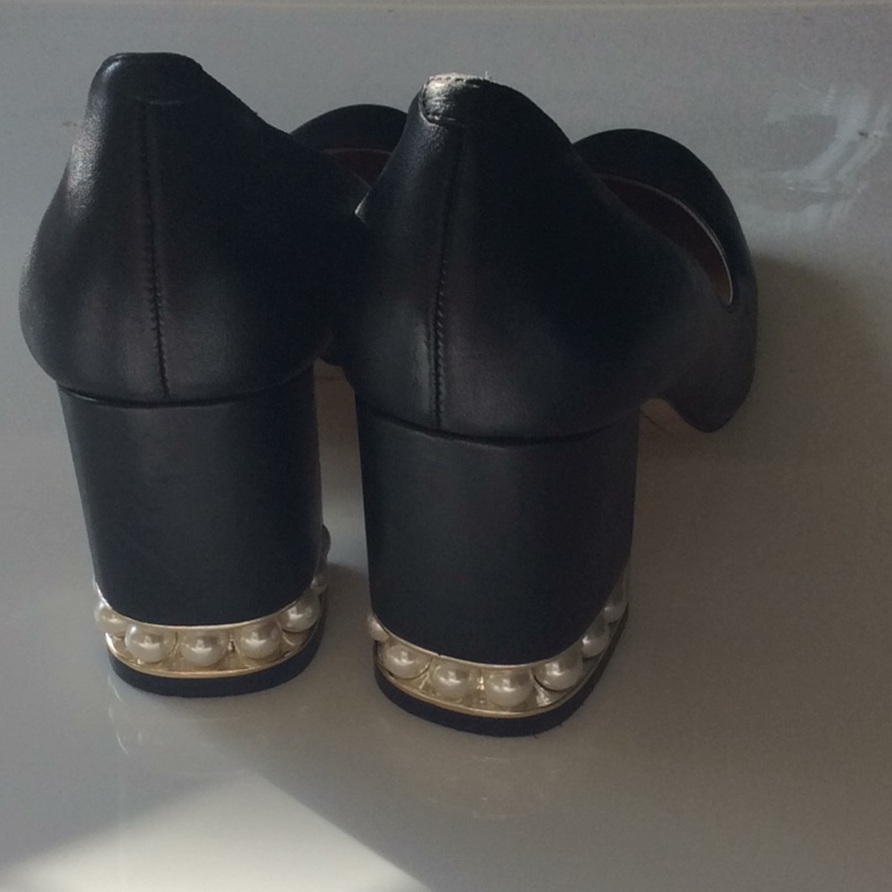 Karl Lagerfeld Black Shoes pearled heels size 7.5 - Picture 2 of 10